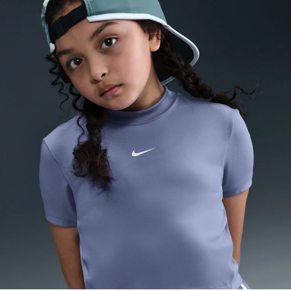 Nike Girls' Pro Dri-FIT Short Sleeve Top Size XS 6-7 NWT